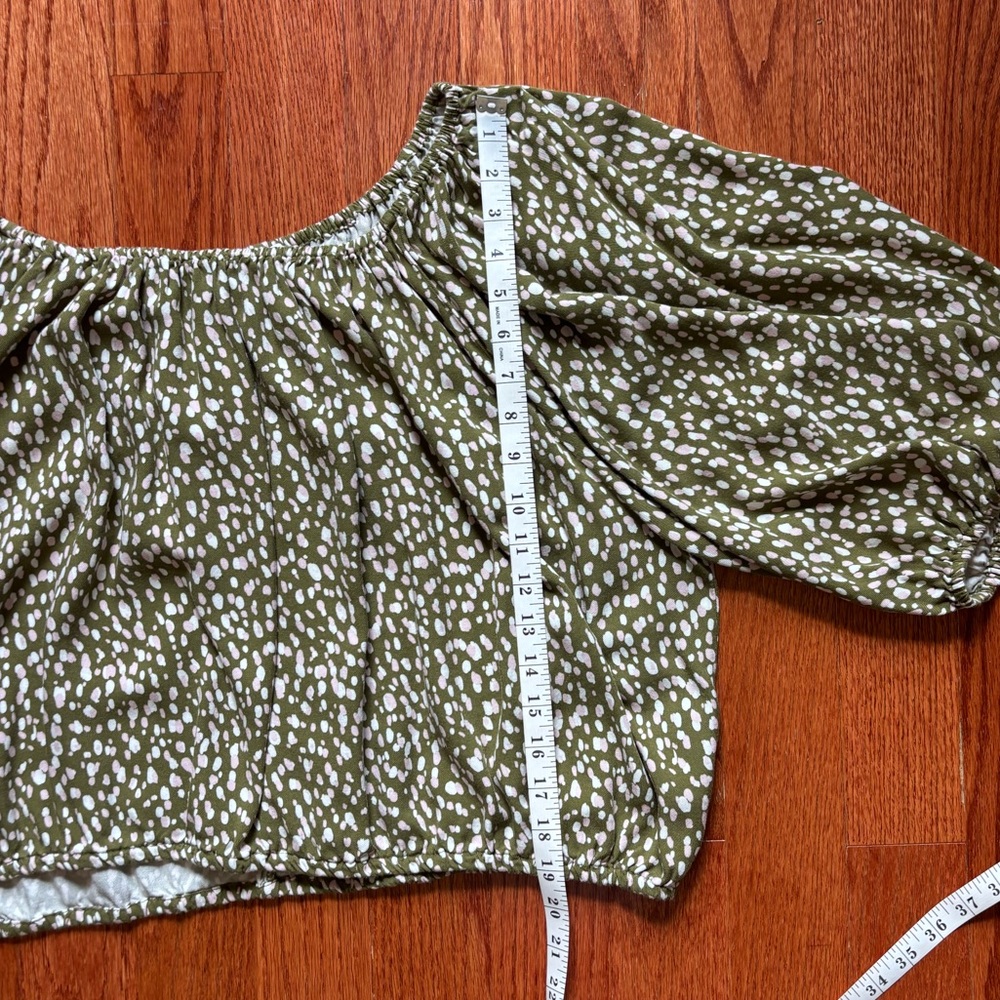 Eloquentii- Women's Plus Size Dot Print peasant top, size 22/24 - Picture 10 of 10